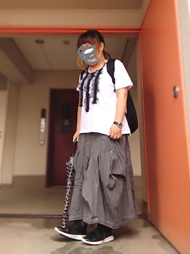 「アイテム（デニムスカート、グレー系）」を使った、ぴよりあさん（レディース・155cm）の夏コーディネート