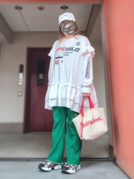 「MILKFED.（ミルクフェド）のアイテム（バッグ）」を使った、ぴよりあさん（レディース・155cm）の春コーディネート