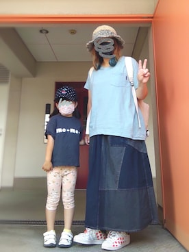 「アイテム（デニムスカート、グレー系）」を使った、ぴよりあさん（レディース・155cm）の夏コーディネート