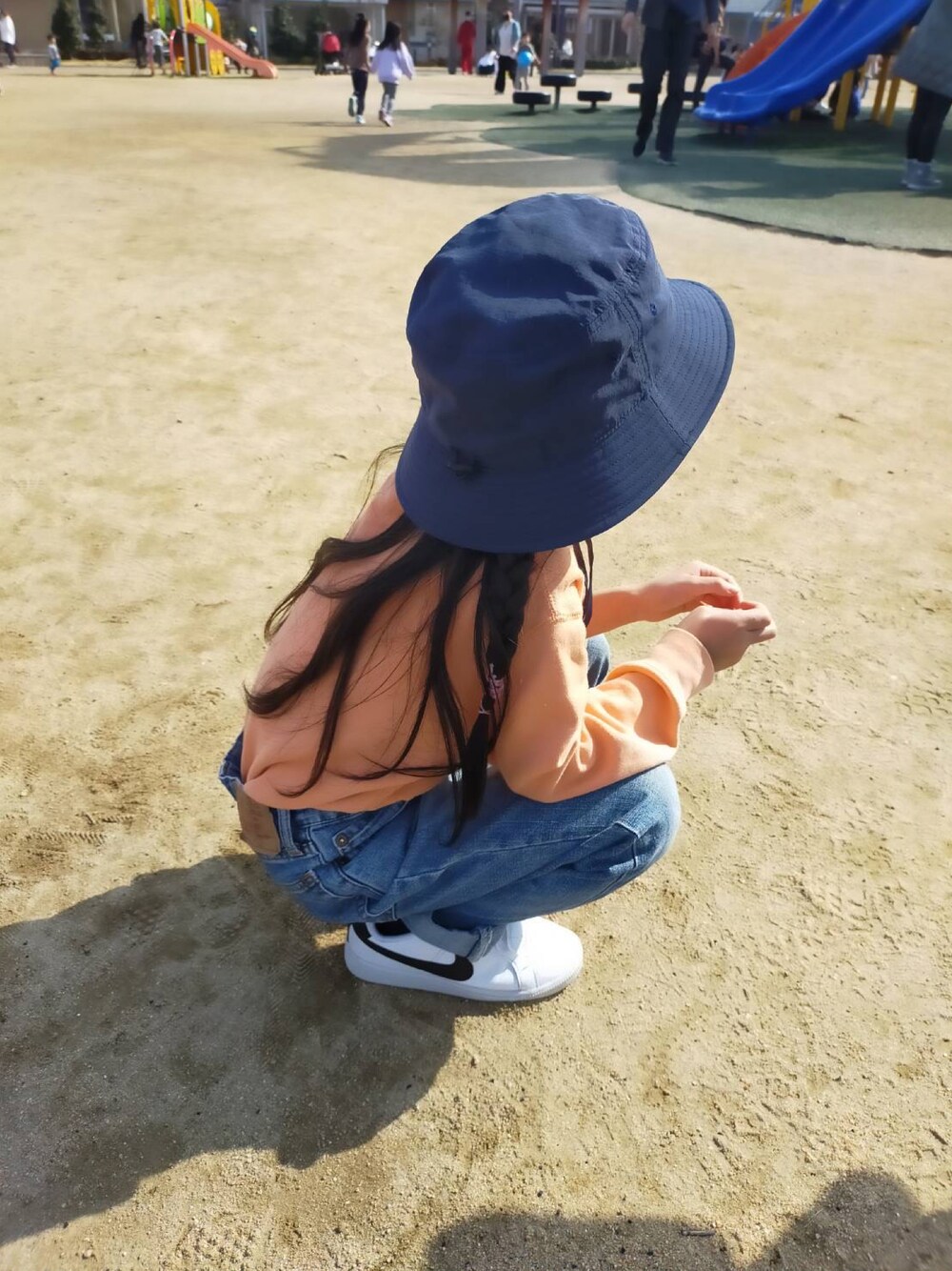 「THE NORTH FACEのTHE NORTH FACE/Kids Camp Side Hat（ハット、ブルー系）」を使った、kuuuuuuuuutaさん（キッズ・90cm）の春コーディネートの1枚目の写真