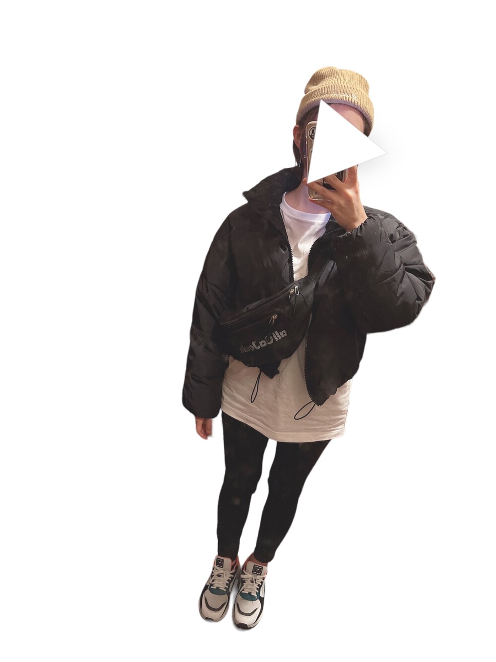 「BILLABONG、ZARA、J BRAND、PUMA、休日コーデ、シンプルコーデ」｜「BILLABONGのBILLABONG レディース 3WAY BEANIE ビーニー 【2021年秋冬モデル】/ビラボンニットキャップ（ニットキャップ/ビーニー、ベージュ系）」を使った、yukoさん（レディース・158cm）の秋コーディネートの1枚目の写真