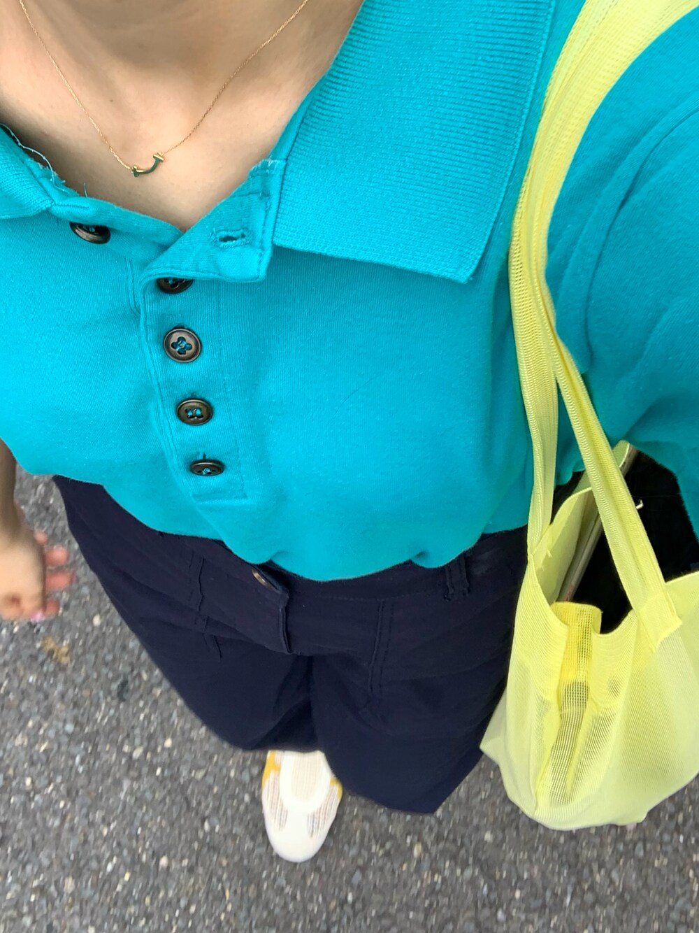 「夏服、古着、夏」｜「Kastaneのチャーム付きメッシュBAG（トートバッグ、イエロー系）」を使った、ミカンさん（レディース・157cm）の夏コーディネートの1枚目の写真
