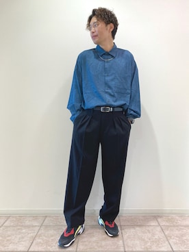 「JUNRED（ジュンレッド）のアイテム（スラックス）」を使った、せいじさん（メンズ・175cm）の秋コーディネート