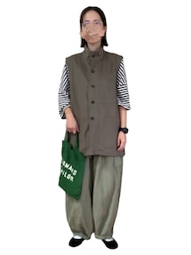 ベスト YARMO | 「別注」 ワークベスト ビショップ Bshop Yarmo（ヤーモ）の「YARMO | 〈別注〉 ワークベスト WOMEN