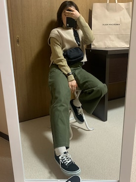 「H&M（エイチ・アンド・エム）のアイテム（ボディバッグ/ウエストポーチ）」を使った、miwaさん（レディース・155cm）の冬コーディネート