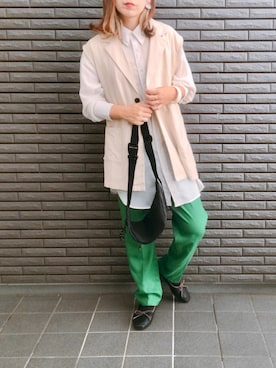 「カラー×コーデ」｜「アイテム（ボディバッグ/ウエストポーチ）」を使った、nenekokoさん（レディース・163cm）の秋コーディネート