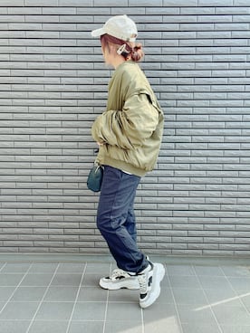 「ボストンバッグ」｜「アイテム（MA-1）」を使った、nenekokoさん（レディース・163cm）の春コーディネート