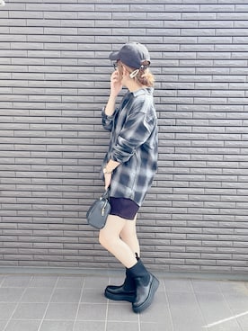 「アイテム（キャップ）」を使った、nenekokoさん（レディース・163cm）の秋コーディネート