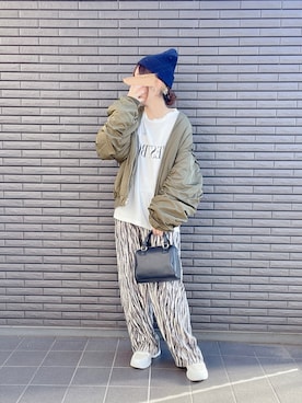 「しまむら（シマムラ）のアイテム（MA-1）」を使った、nenekokoさん（レディース・163cm）の秋コーディネート