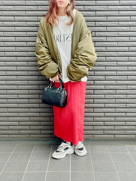 「ボストンバッグ」｜「アイテム（MA-1）」を使った、nenekokoさん（レディース・163cm）の春コーディネート