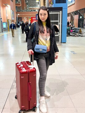 「春カラー」｜「アイテム（ダウンジャケット/コート）」を使った、ベル 🇹🇼💕 さん（レディース・168cm）の冬コーディネート