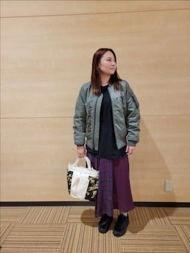 「秋先取りコーデ」｜「アイテム（MA-1）」を使った、AYNさん（レディース・157cm）の秋コーディネート
