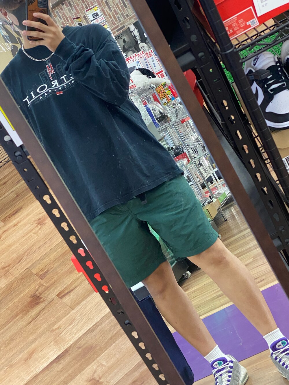 「古着、ビッグシルエット、なつスタイル、休日コーデ、おしゃれさんと繋がりたい、フォロー、イイネ、お気に入り登録お願いします♡、フォローお願いします」｜「古着のアイテム（Tシャツ/カットソー、ブラック系）」を使った、ちぇるさん（メンズ・180cm）の夏コーディネートの1枚目の写真