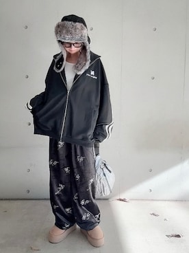 「アイテム（ジャージ）」を使った、なな☺︎さん（レディース・155cm）の冬コーディネート