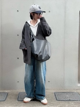 「アイテム（パーカー）」を使った、なな☺︎さん（レディース・155cm）の冬コーディネート