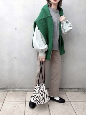 「シンフルコーデ」｜「アイテム（バレエシューズ）」を使った、なな☺︎さん（レディース・155cm）の冬コーディネート