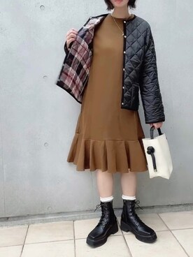 「zucca」｜「アイテム（ブルゾン）」を使った、なな☺︎さん（レディース・155cm）の秋コーディネート
