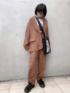 「VACANCY（ヴァカンシー）の【Akari Kuramoto×VACANCY】コラボコラージュイラストマルチトート（トートバッグ）」を使った、なな☺︎さん（レディース・155cm）の秋コーディネート