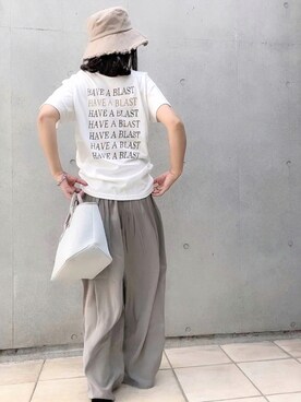 「バックロゴ」｜「アイテム（帽子）」を使った、なな☺︎さん（レディース・155cm）の夏コーディネート