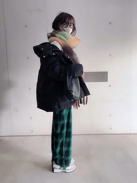 「ISOOK（アイスー）のアイテム（その他パンツ）」を使った、なな☺︎さん（レディース・155cm）の冬コーディネート
