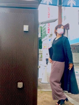 「STRAWBERRY-FIELDS（ストロベリーフィールズ）のアイテム（パンツ）」を使った、藍川比奈　藍比　さん（レディース・160cm）の春コーディネート