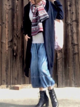 「マフラーコーデ」｜「アイテム（腕時計）」を使った、藍川比奈　藍比　さん（レディース・159cm）の冬コーディネート