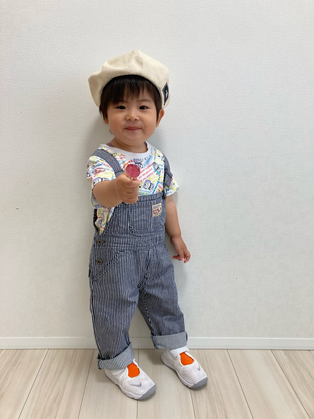 「おとこのこーで、ベレー帽、オーバーオール、ヒッコリー、リフト、ごきげんウィーク、ZOZOKIDSDAY、サンダル、春夏コーデ」｜「THE  OTOGIBANASHI...SUPPLYのアイテム（ハンチング/ベレー帽、その他）」を使った、S♡K♡K♡さん（キッズ・110cm）の春コーディネートの1枚目の写真