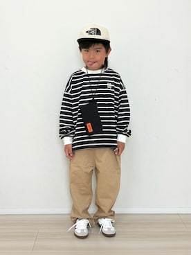 「UNIVERSAL OVERALL（ユニバーサルオーバーオール）のアイテム」を使った、S♡K♡K♡さん（キッズ・110cm）の春コーディネート
