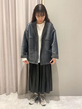 「黒スカート」｜「アイテム（ノーカラージャケット）」を使った、ｈｉｉｒｏさん（レディース・163cm）の秋コーディネート