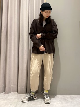 「ビッグシャツ」｜「アイテム（ニットキャップ/ビーニー）」を使った、ｈｉｉｒｏさん（レディース・163cm）の冬コーディネート