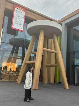 「Ameri（アメリ）のアイテム（シャツ/ブラウス）」を使った、知世さん（レディース・150cm）の秋コーディネート