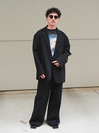 「H&M × STELLA McCARTNEYのアイテム(Tシャツ/カットソー)」を使った、 MATSU MAKOTOさん(メンズ・163cm)の春コーディネート