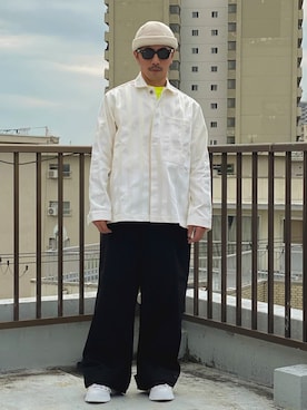 「JW Anderson（ジェイダブリューアンダーソン）のアイテム（スニーカー）」を使った、　MATSU  MAKOTOさん（メンズ・160cm）の秋コーディネート