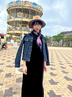 「アイテム（デニムジャケット）」を使った、焚き火さん（レディース・168cm）の秋コーディネート