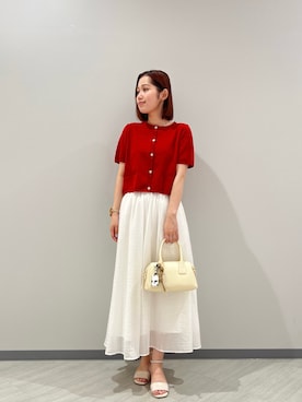 「NATURAL BEAUTY BASIC（ナチュラルビューティーベーシック）の【追加生産】シルクブレンドカーディガン半袖（カーディガン/ボレロ、レッド系）」を使った、KOTOMIさん（レディース・159cm）の夏コーディネート