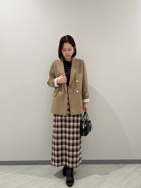 「NATURAL BEAUTY BASIC（ナチュラルビューティーベーシック）のケミカルレースキャミ＆スカート（セットアップ、ベージュ系）」を使った、KOTOMIさん（レディース・159cm）の秋コーディネート