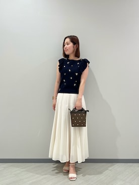 「NATURAL BEAUTY BASIC（ナチュラルビューティーベーシック）のハートモチーフビジューニット（ニット/セーター、パープル系）」を使った、KOTOMIさん（レディース・159cm）の夏コーディネート