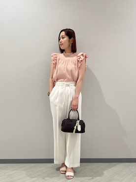 「NATURAL BEAUTY BASIC（ナチュラルビューティーベーシック）のハイネックフリルスリーブカットソー（Tシャツ/カットソー、ピンク系）」を使った、KOTOMIさん（レディース・159cm）の夏コーディネート