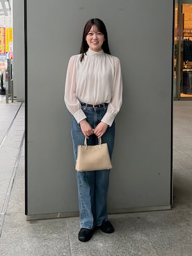 「NATURAL BEAUTY BASIC（ナチュラルビューティーベーシック）のハイネックボリュームシアーブラウス（シャツ/ブラウス、ホワイト系）」を使った、hazukinbbさん（レディース・165cm）の秋コーディネート