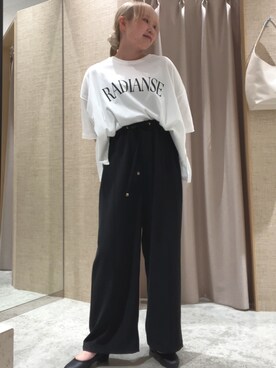 「Jena espace merveilleux（ジェナ　エスパスメルヴェイユ）のロゴシルケットCS（Tシャツ/カットソー、ホワイト系）」を使った、moe0826loveさん（レディース・152cm）の夏コーディネート