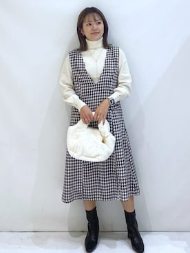 「index（インデックス）のラメスパンコール千鳥柄ジャンスカ【洗濯機OK/イージーアイロン】（ワンピース、ホワイト系）」を使った、maaaaana05さん（レディース）の冬コーディネート