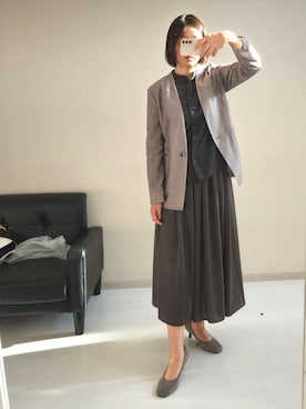「nissen（ニッセン）のヴィンテージサテンプリーツロングスカート＜大きいサイズ有＞（スカート、ブラック系）」を使った、meeeさん（レディース・167cm）の春コーディネート