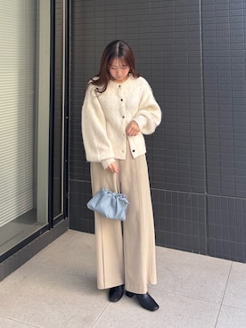 「russet（ラシット）のレザー巾着4WAYミニショルダーバッグ（ショルダーバッグ、ブルー系）」を使った、Rihoさん（レディース・152cm）の秋コーディネート