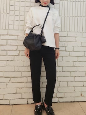 「アイテム（チャーム）」を使った、toyumoさん（レディース・157cm）の秋コーディネート