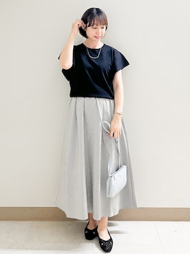 「OPAQUE.CLIP（オペークドットクリップ）の『STORY Web7月掲載』ドライタッチラメニット《UV／洗える／6col》（ニット/セーター、ブラック系）」を使った、あかねさん（レディース・158cm）の夏コーディネート
