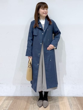「アイテム（トレンチコート、ブルー系）」を使った、るーさん（レディース・158cm）の冬コーディネート