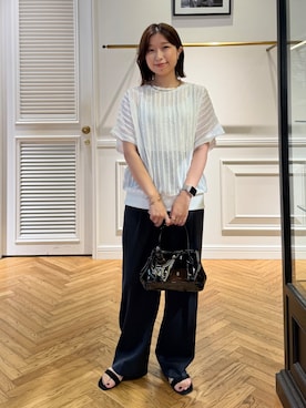 「DRESSTERIOR（ドレステリア）の【体型カバー/日除け】ドルマンスリーブ シアーメッシュプルオーバー（Tシャツ/カットソー、ホワイト系）」を使った、つじ まこさん（レディース・150cm）の夏コーディネート