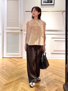 「DRESSTERIOR（ドレステリア）のフレンチスリーブ　フリルブラウス（シャツ/ブラウス、ベージュ系）」を使った、つじ まこさん（レディース・150cm）の夏コーディネート