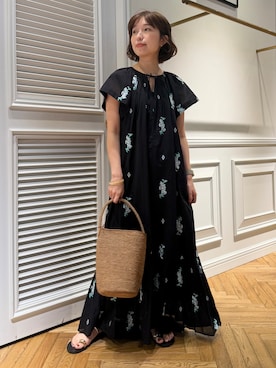 「NE QUITTEZ PAS!（ヌキテパ）のアイテム」を使った、つじ まこさん（レディース・150cm）の春コーディネート