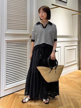 「DRESSTERIOR（ドレステリア）のウォッシャブルスキッパークロップドニット（ニット/セーター、ブラック系）」を使った、つじ まこさん（レディース・150cm）の夏コーディネート